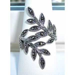 925 STERLING SILVER Leaves Marcasite Bypass Ring